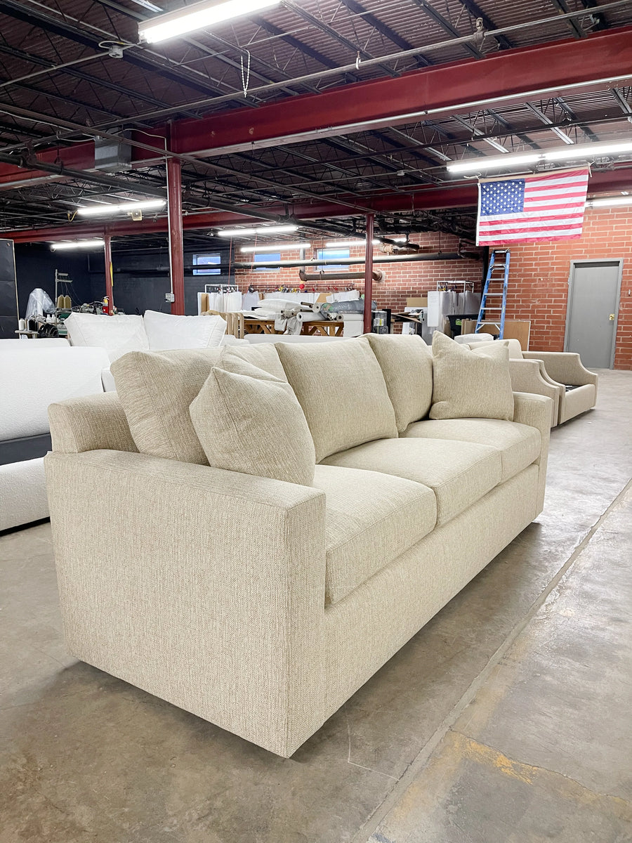 STANDARD TRACK ARM LUXE L SOFA