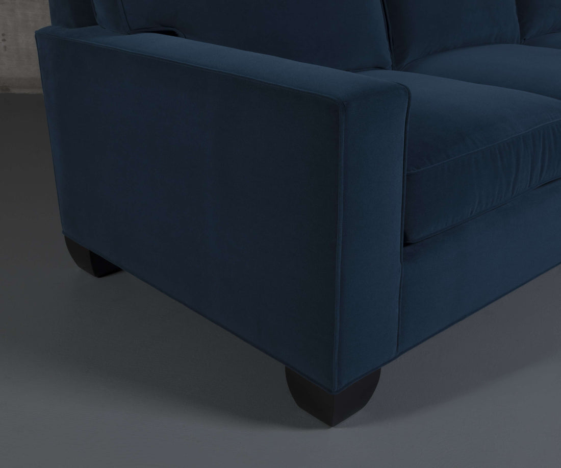 STANDARD TRACK ARM L SECTIONAL CHAISE